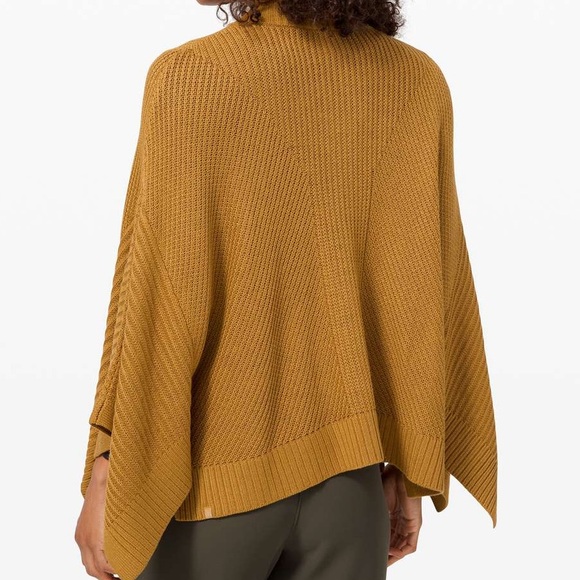 Lululemon Softer Still Wrap in Spiced Bronze - Picture 3 of 14